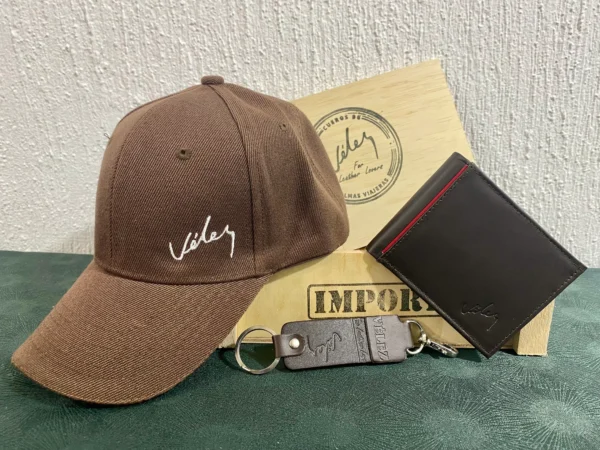 gorra-billetera-correa-llavero