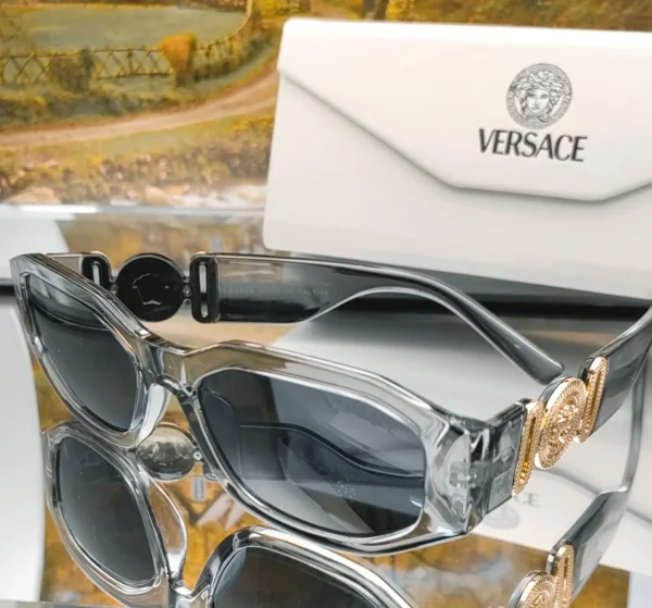 Versace Medusa - Imagen 4