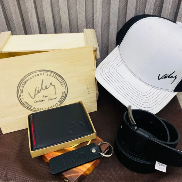 gorra-correa-billetera-llavero